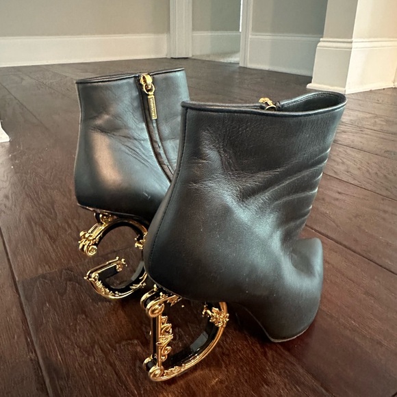 Dolce & Gabbana Baroque DG 105mm ankle boots - Picture 1 of 8